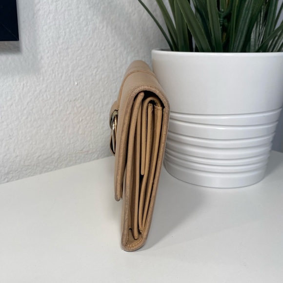 Cartier Tan Leather Wallet - Picture 7 of 16